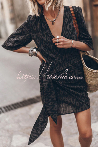 Elegantly Styled Dress for Everyday Wear