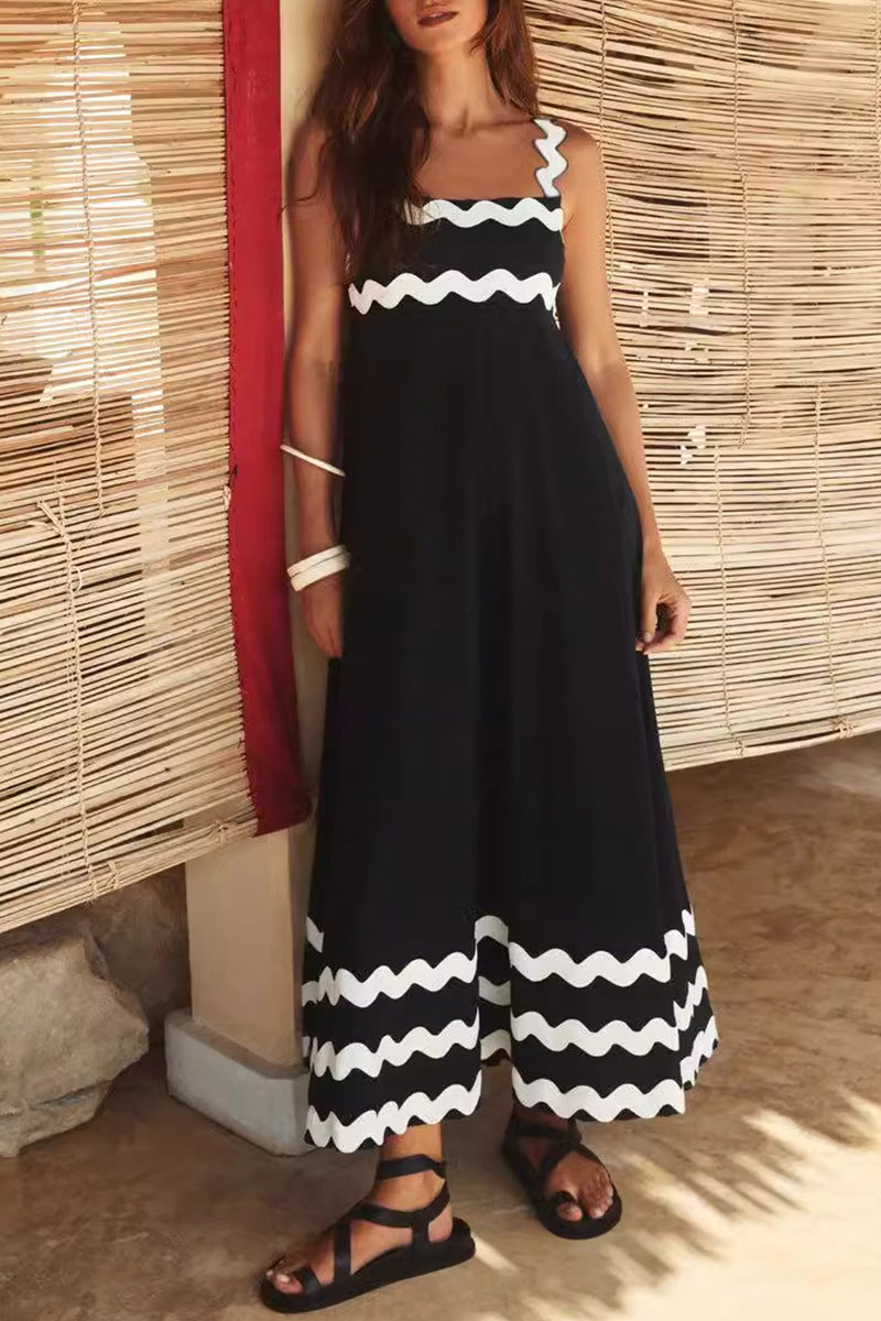 Gracefully Styled Dress for Any Occasion