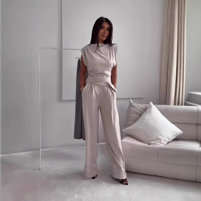 Elegantly Styled Pants for Everyday Wear