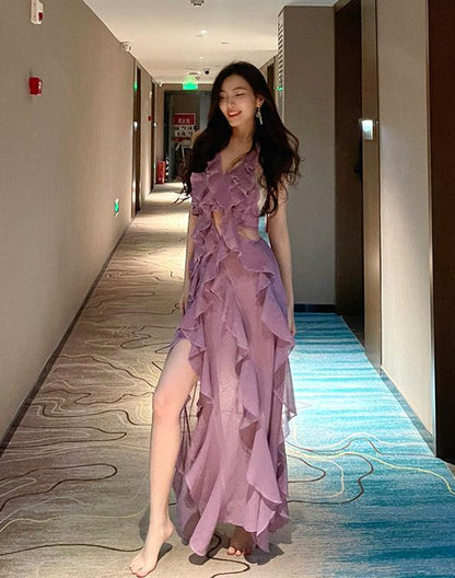Effortlessly Elegant Dress with a Timeless Design