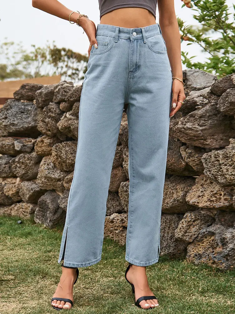 Classic Vintage Pants with a Flattering Fit