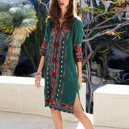 Classic Vintage & Enduringly Stylish Dress