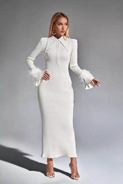 Beautifully Finished Dress in a Timeless Design