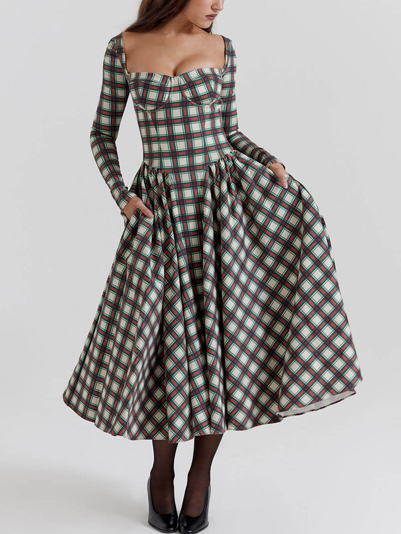 Effortlessly Elegant Dress with a Timeless Design