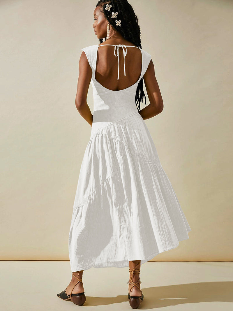 Beautifully Finished Dress in a Timeless Design
