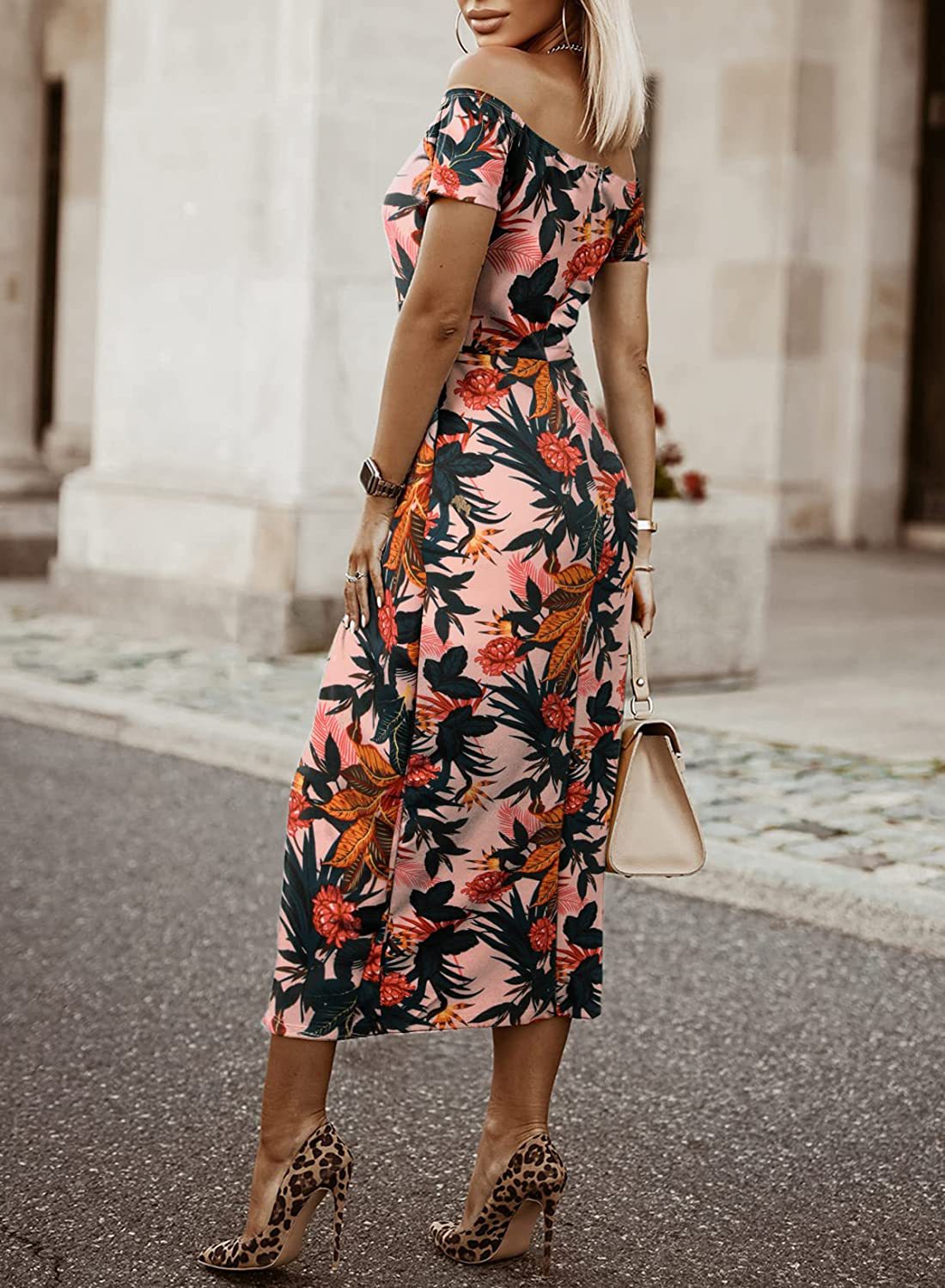 Sophisticated Dress with a Clean Classic Look