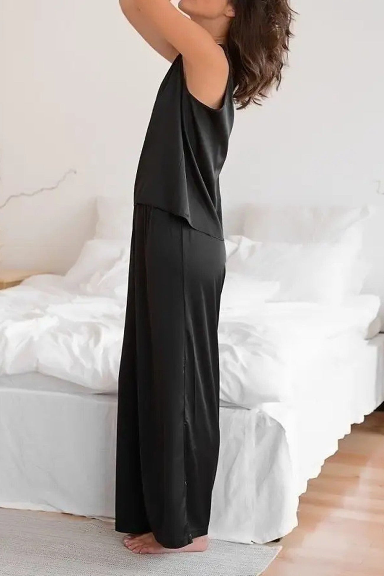 Classic Vintage Pants with a Flattering Fit