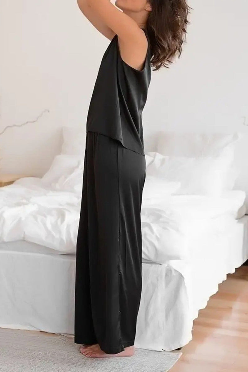 Classic Vintage Pants with a Flattering Fit