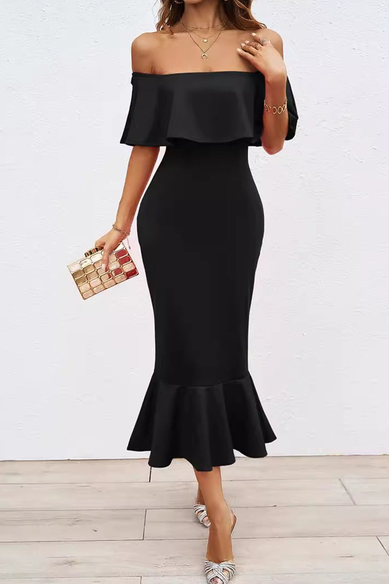 Classic Vintage Dress with a Flattering Fit