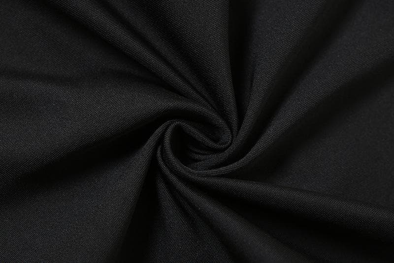 Well Tailored Garment with a Graceful Silhouette