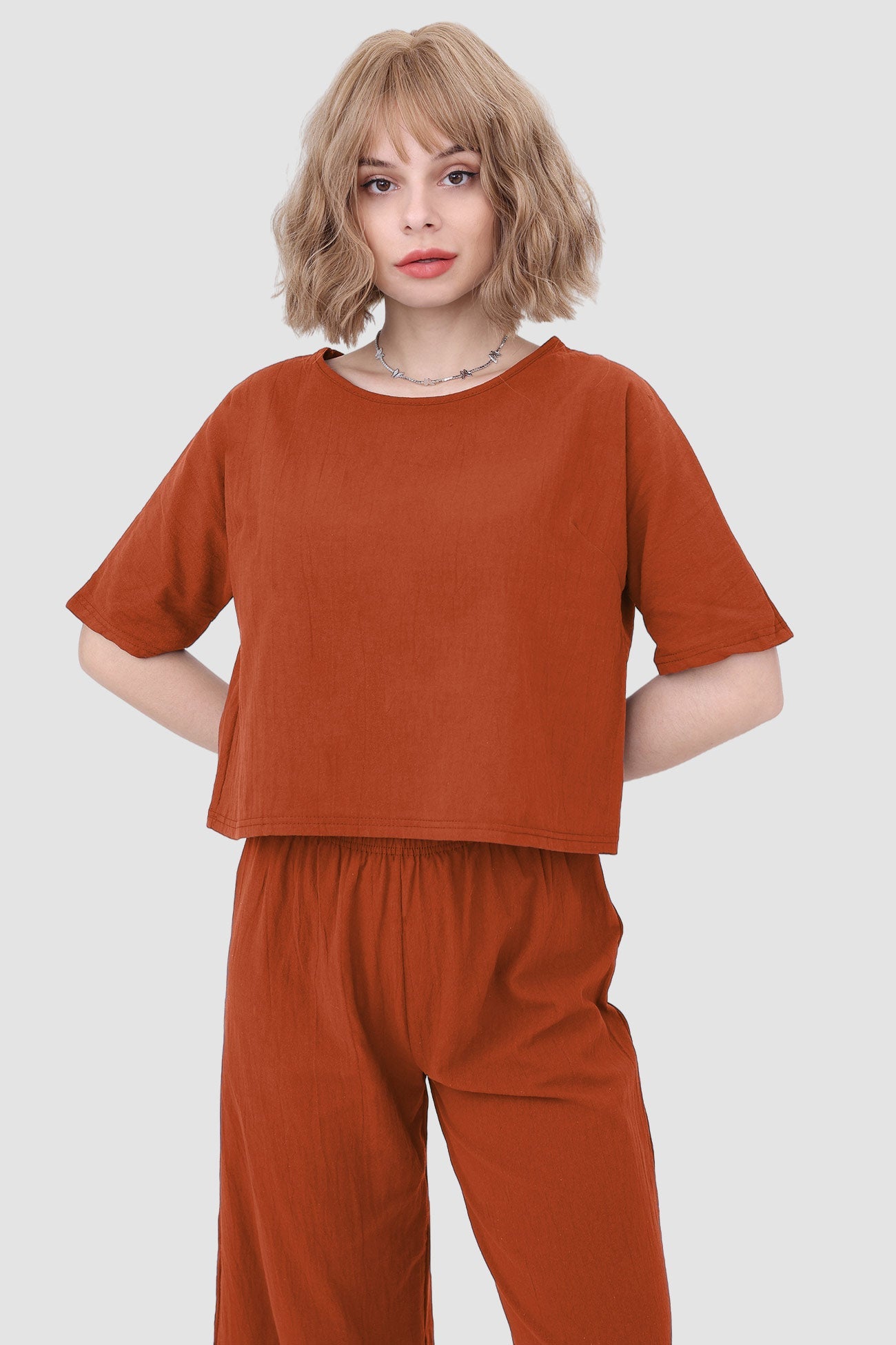 Classic Vintage Pants with a Flattering Fit