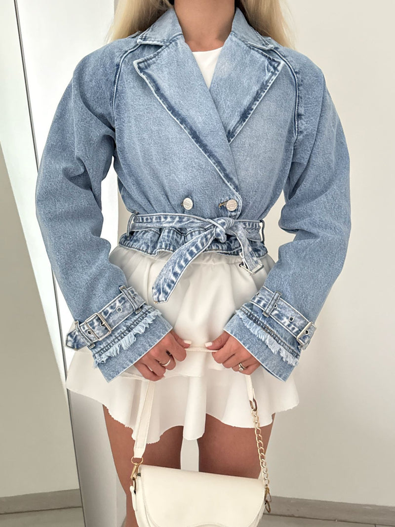 Classic Vintage Coat with a Flattering Fit