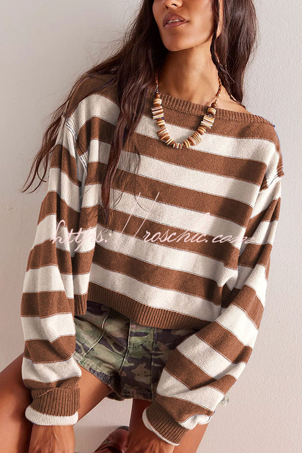 Effortlessly Elegant Sweater with a Timeless Design