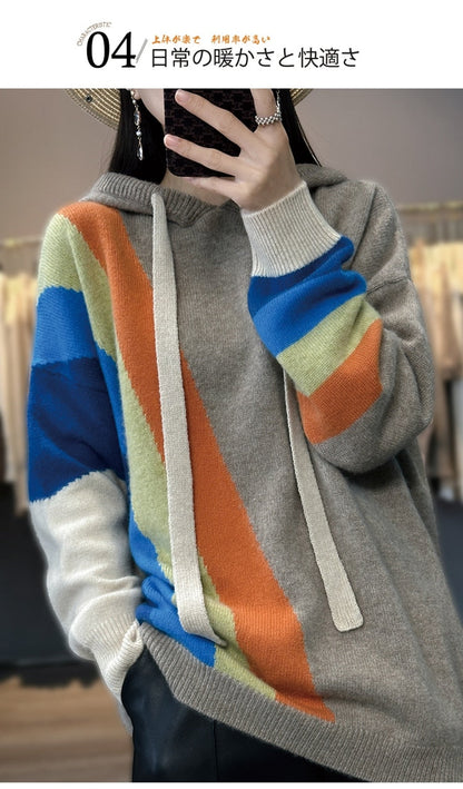 Well Tailored Sweater with a Graceful Silhouette