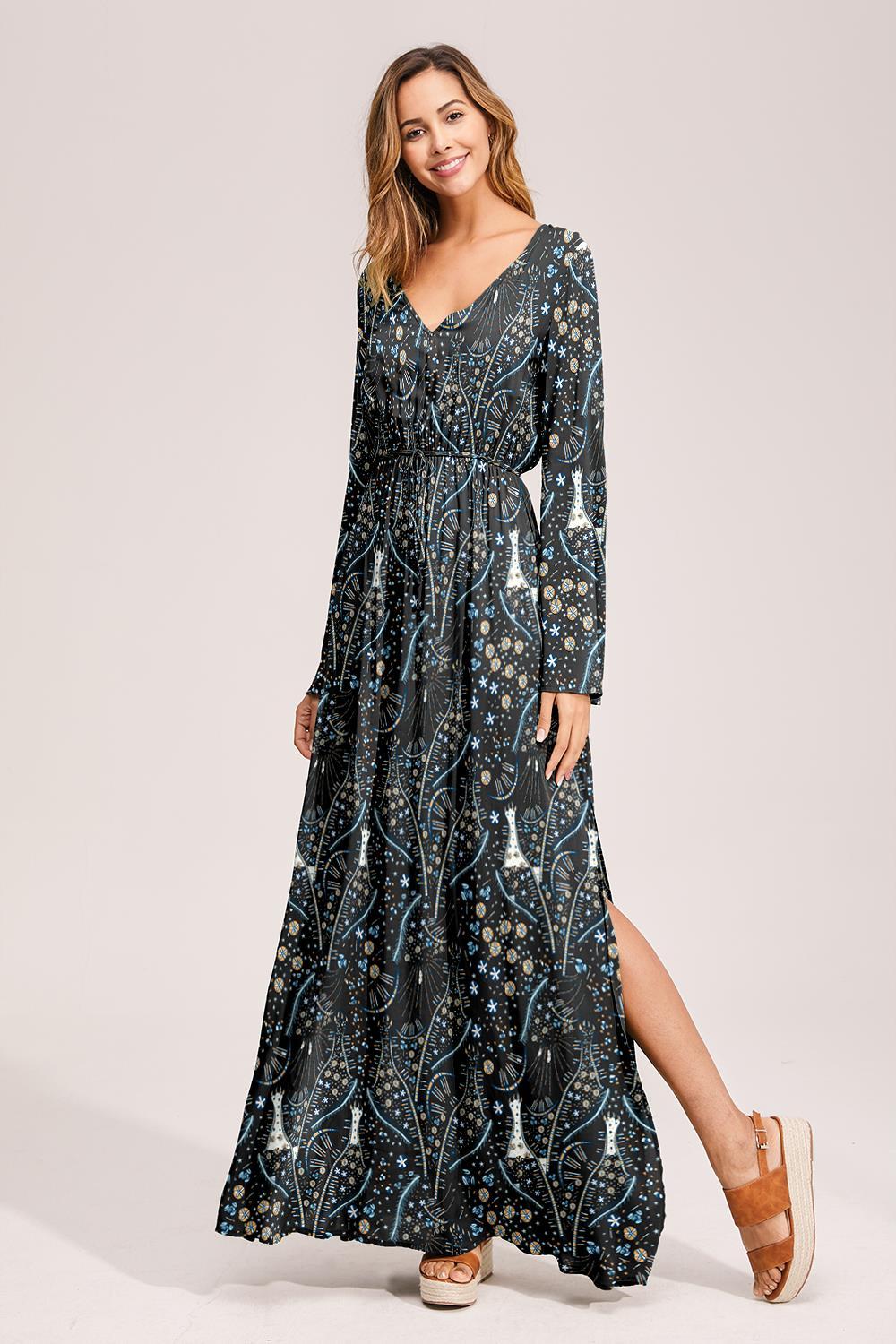 Sophisticated Dress with a Clean Classic Look