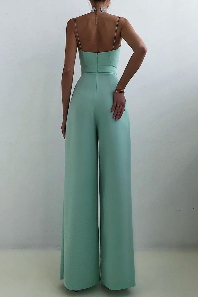 Well Tailored Garment with a Graceful Silhouette