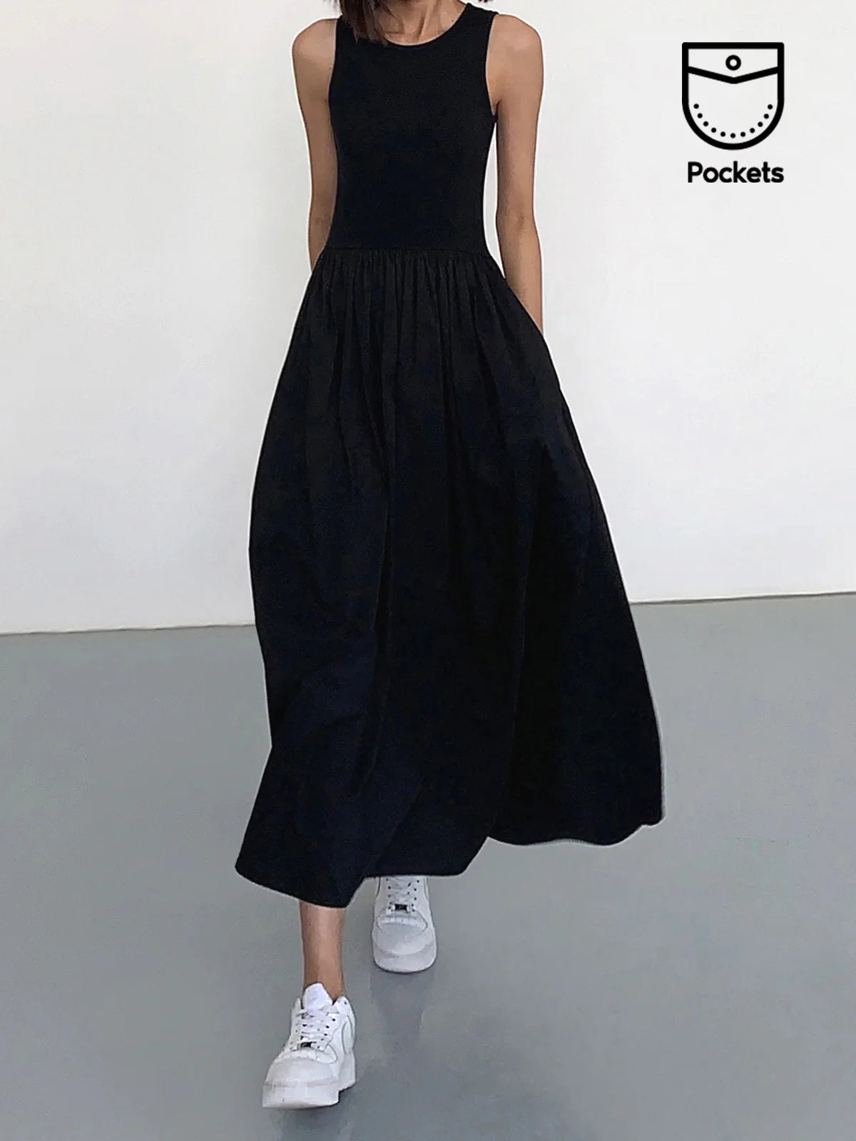 Well Tailored Dress with a Graceful Silhouette