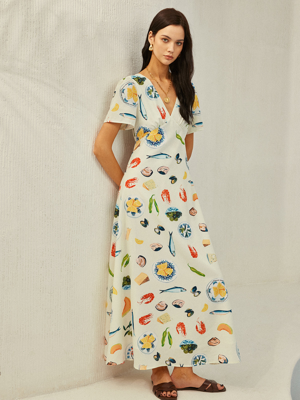 Elegantly Styled Dress for Everyday Wear