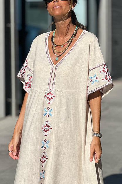 Classic Vintage Dress with a Flattering Fit
