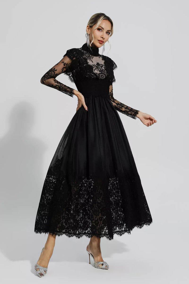 Gracefully Styled Dress for Any Occasion