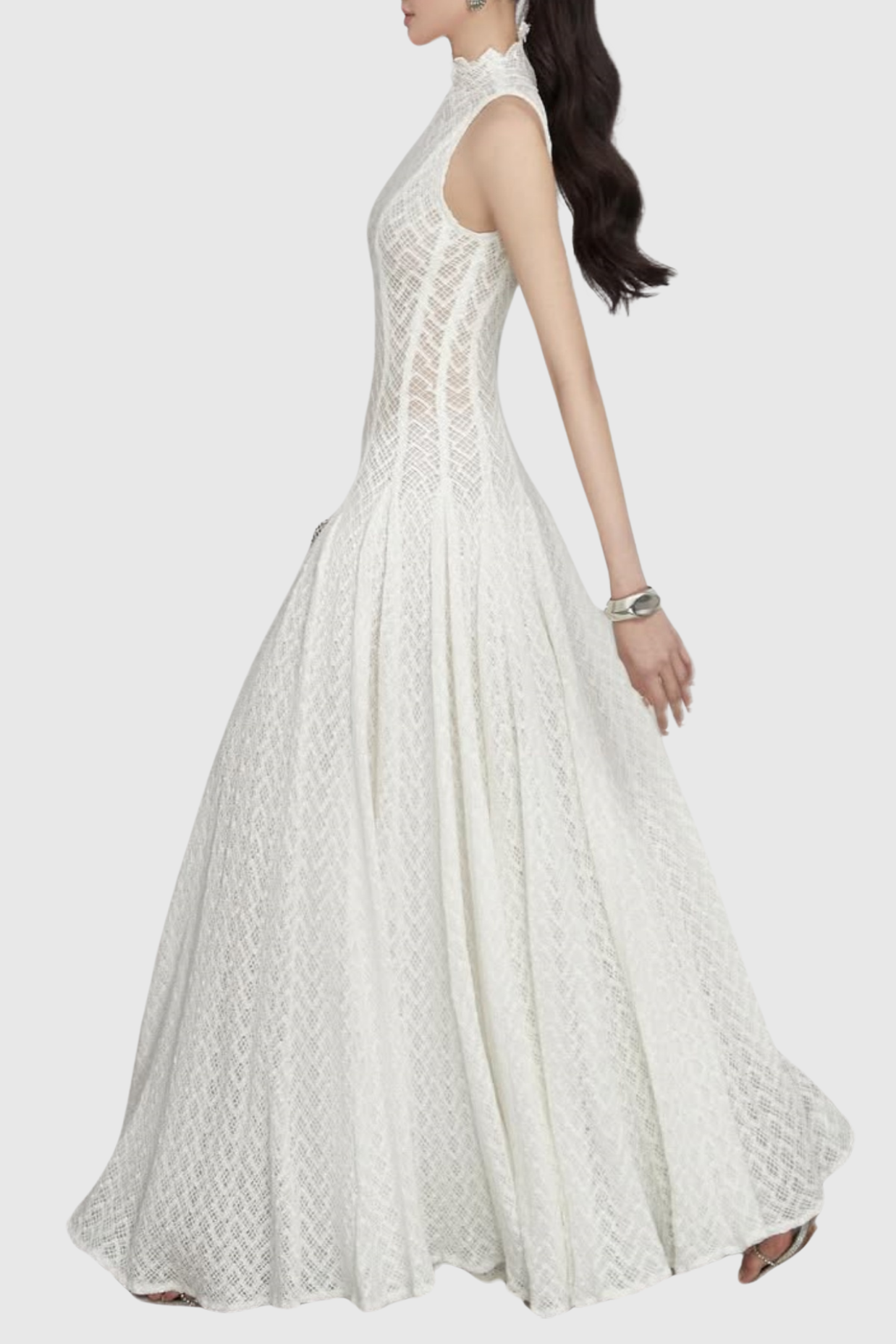 Classic Vintage Dress with a Flattering Fit