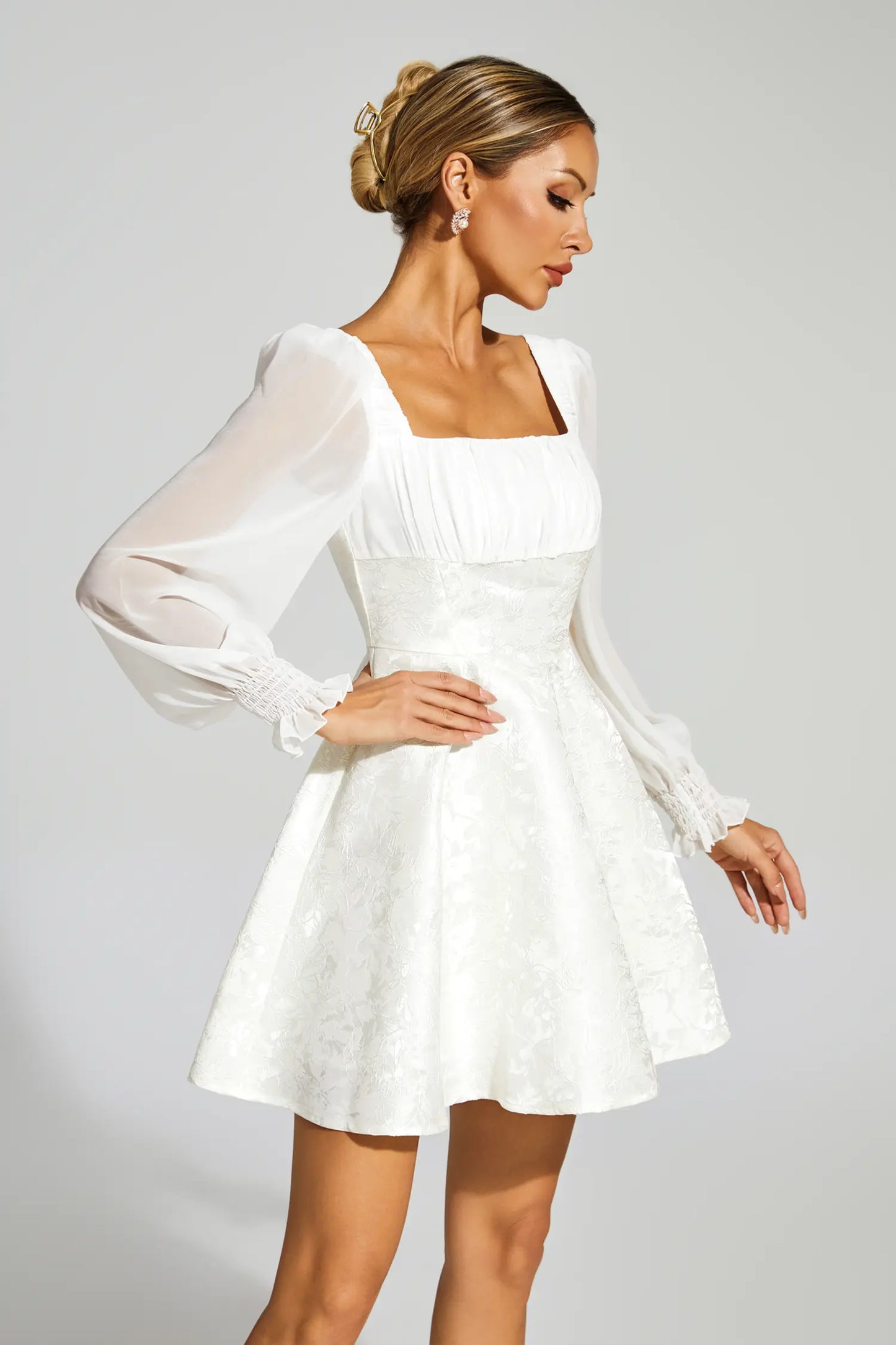 Sophisticated Dress with a Clean Classic Look