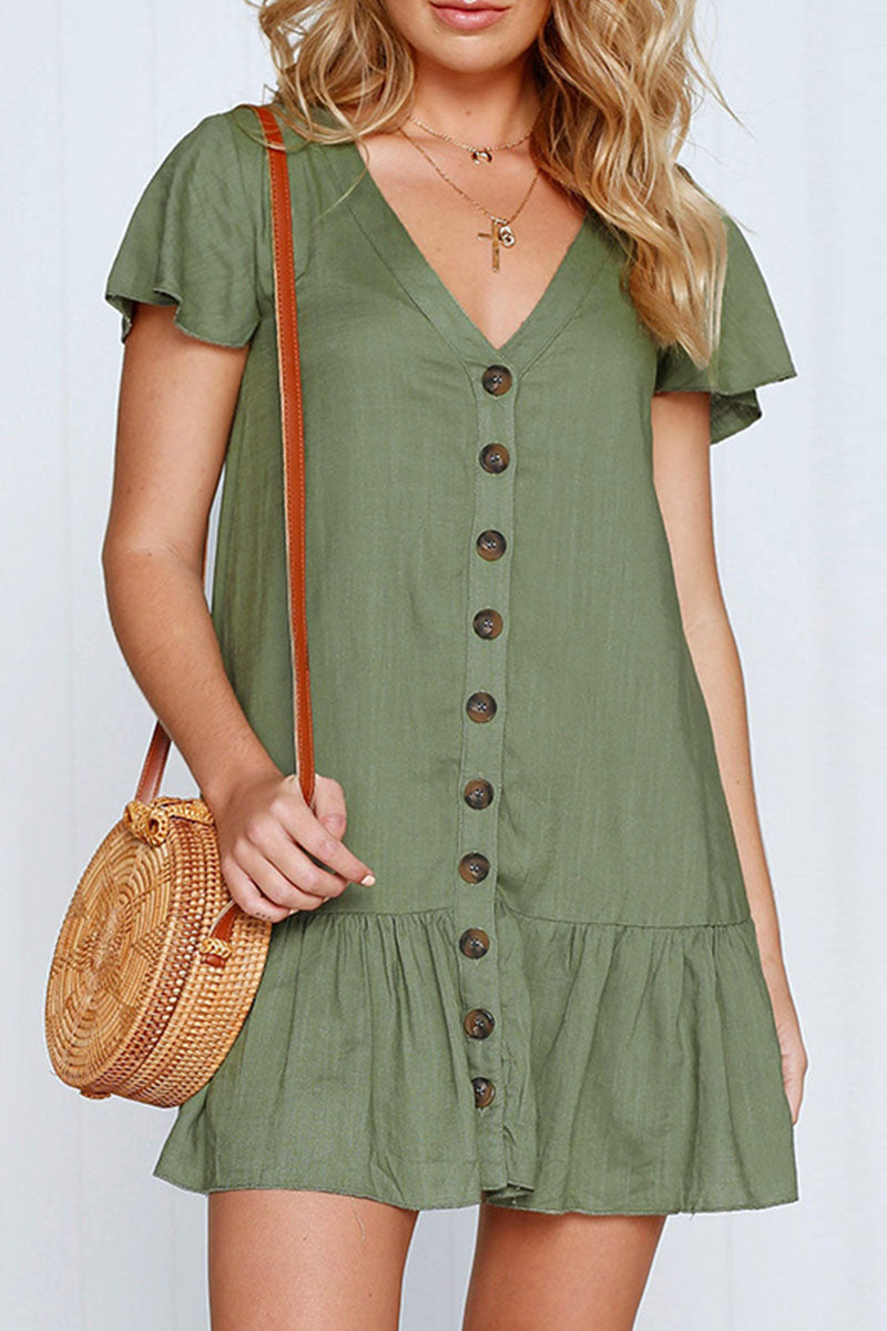 Effortlessly Elegant Dress with a Timeless Design