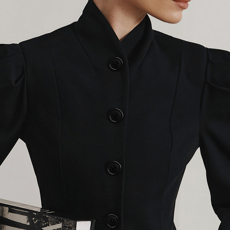 Polished Coat with an Effortless Classic Look