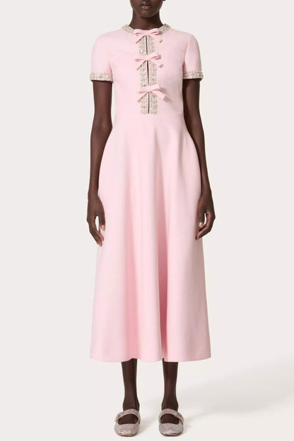Sophisticated Dress with a Clean Classic Look