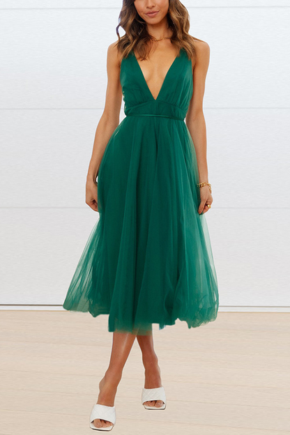 Sophisticated Dress with a Clean Classic Look