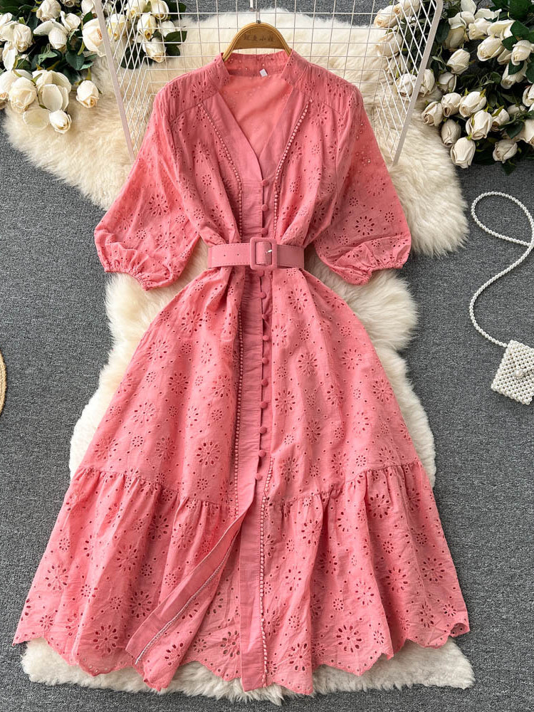 Classic Vintage & Enduringly Stylish Dress