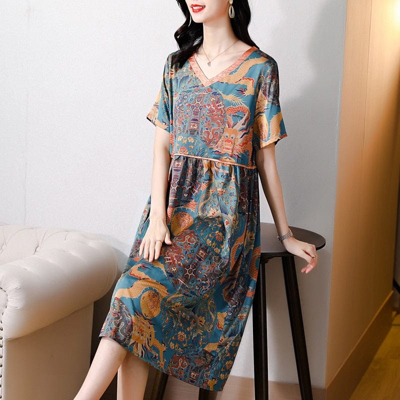 Effortlessly Elegant Dress with a Timeless Design