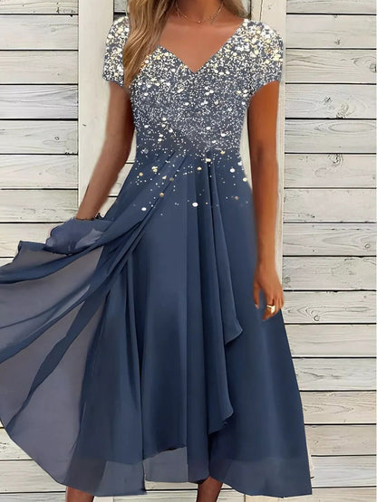Beautifully Finished Dress in a Timeless Design