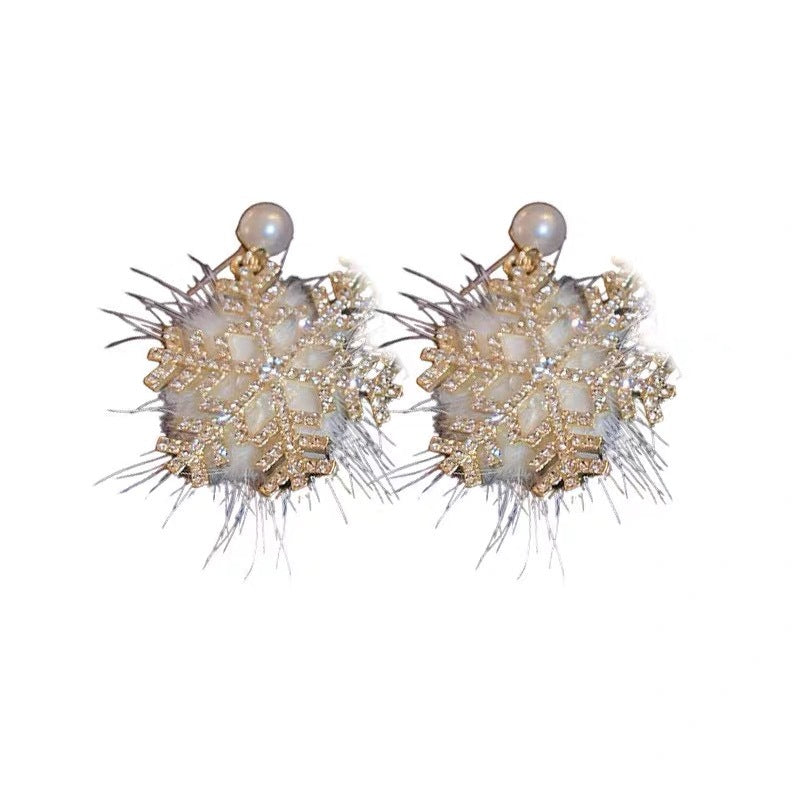 Delicate Artisan Pearl Earring
