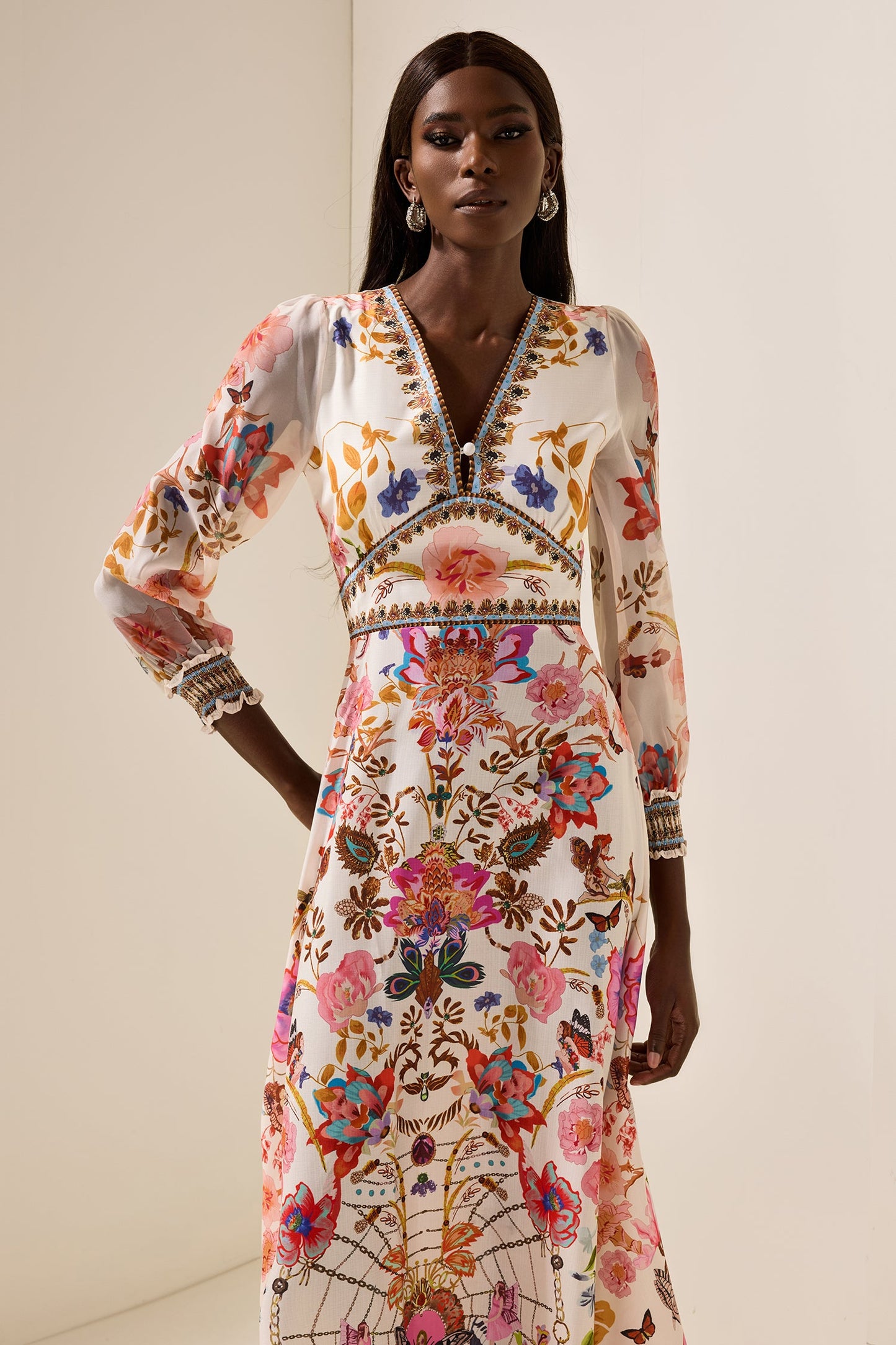 Elegantly Styled Dress for Everyday Wear