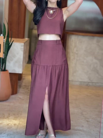 A Vintage Style Top with Delicate Timeless Details