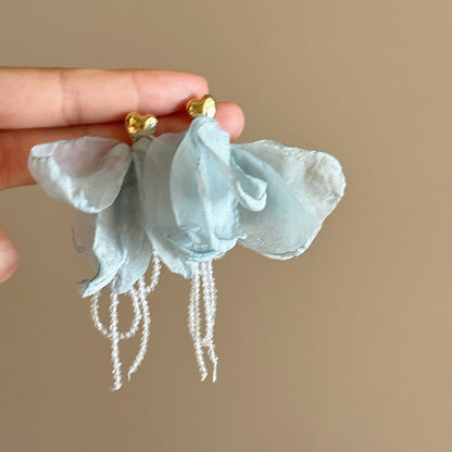 Beautiful Silver Earring with Unique Style