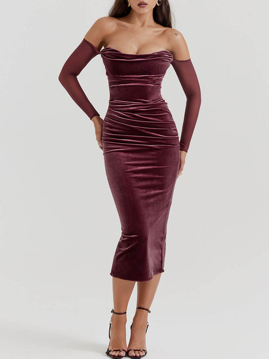 Classic Vintage Dress with a Flattering Fit