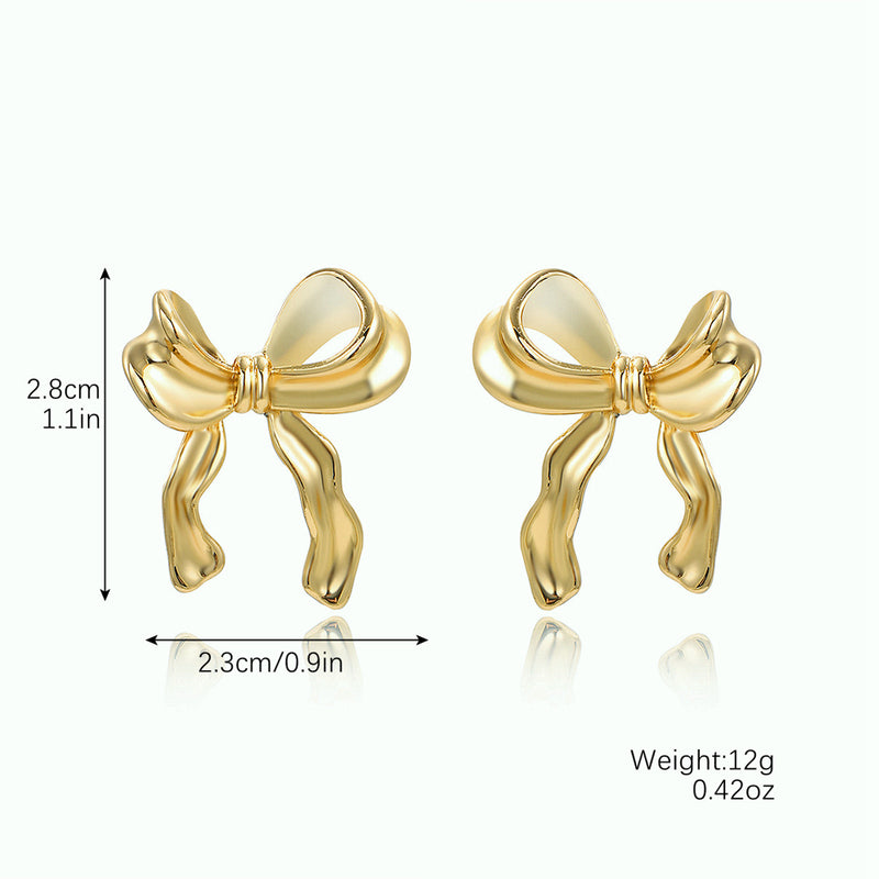 Charming Earring for Any Occasion