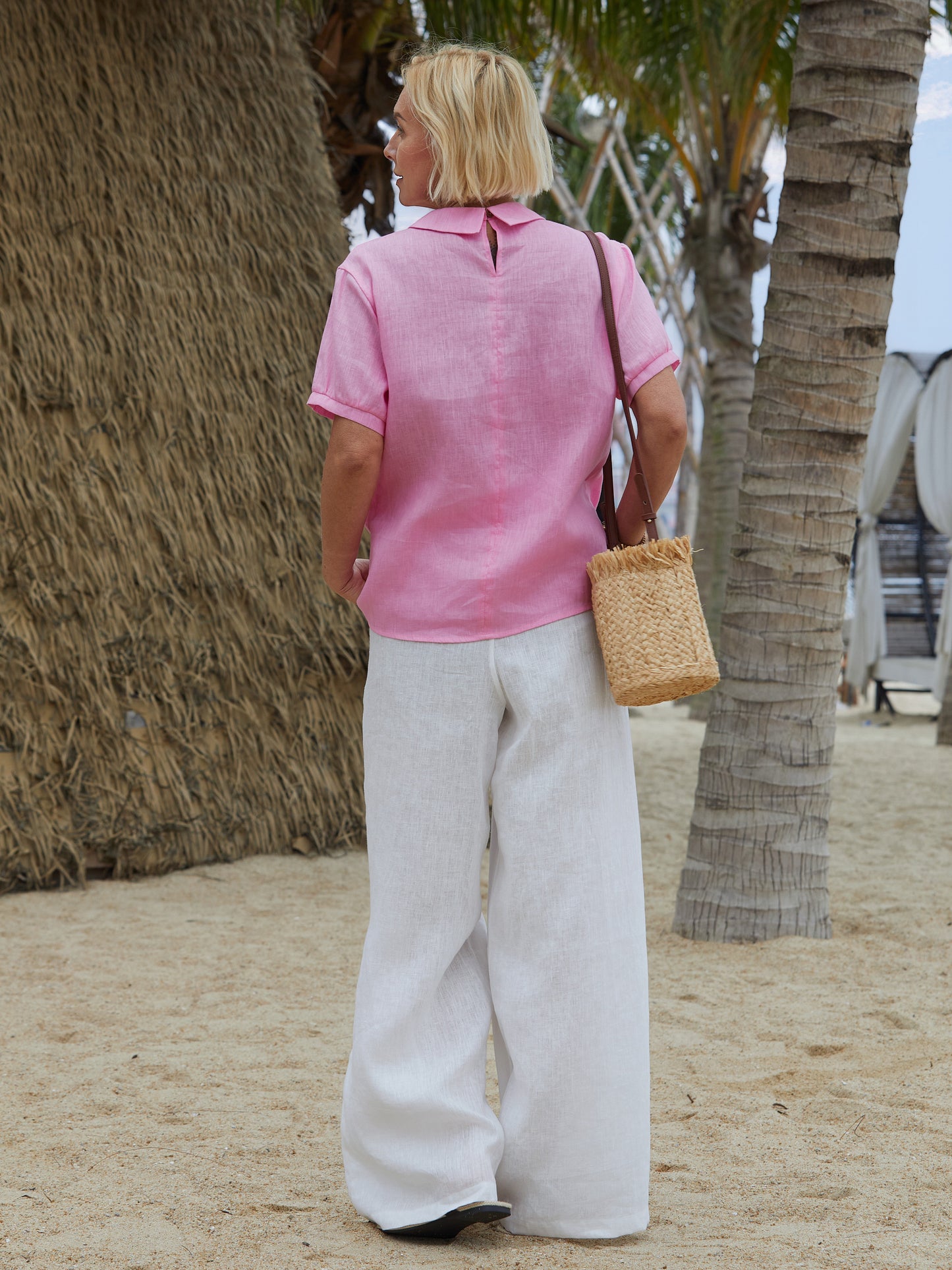 Classic Vintage Shirt with a Flattering Fit
