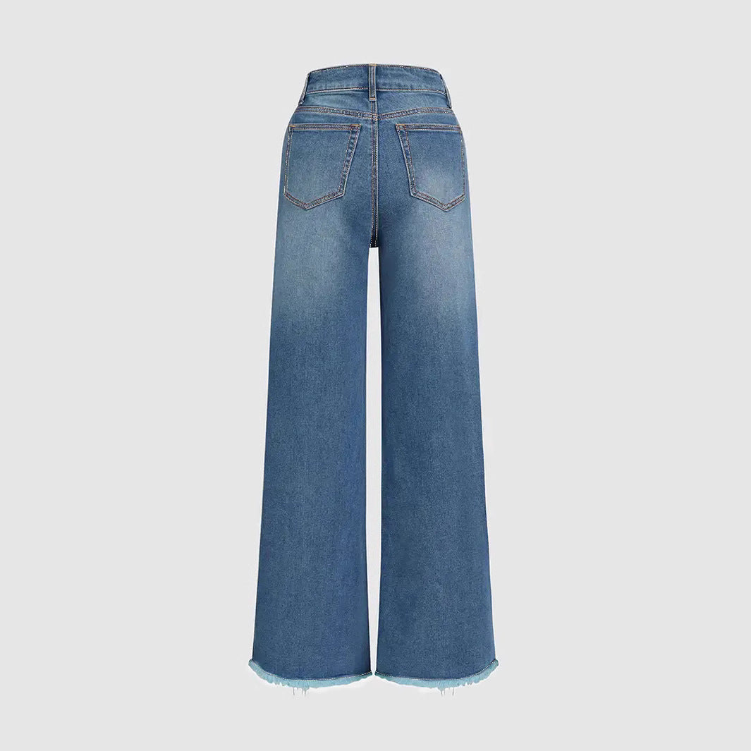 Sophisticated Garment with a Clean Classic Look