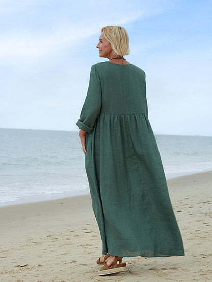 Sophisticated Dress with a Clean Classic Look