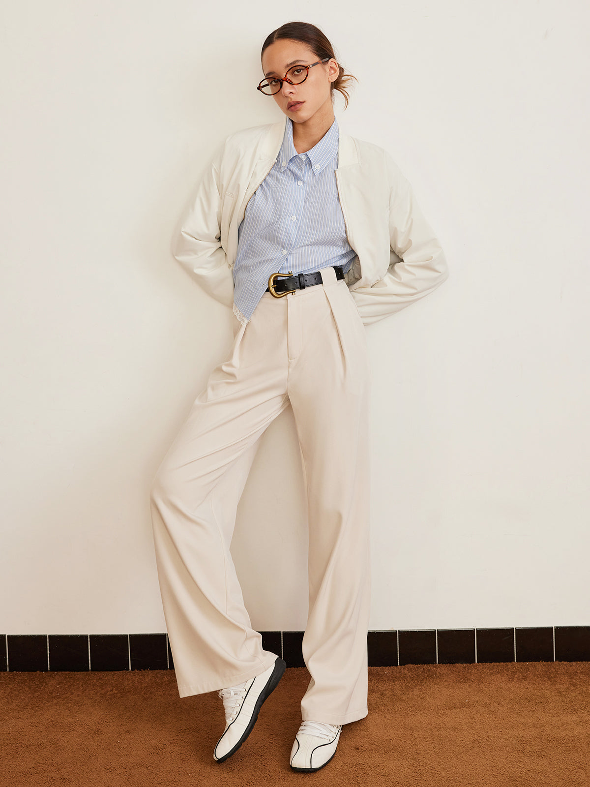 Gracefully Styled Pants for Any Occasion
