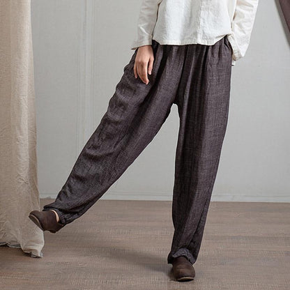 Elegantly Styled Pants for Everyday Wear