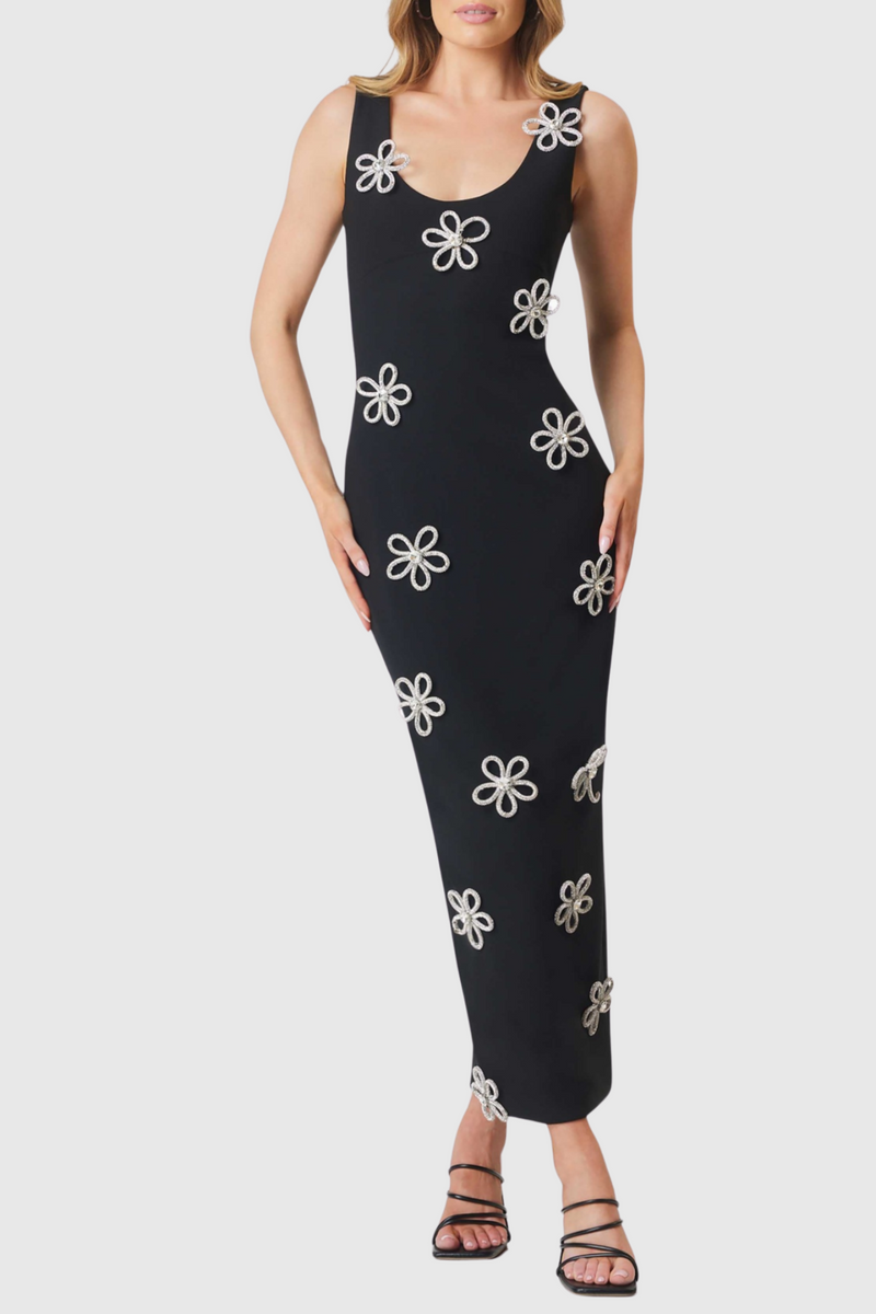 Classic Vintage Dress with a Flattering Fit