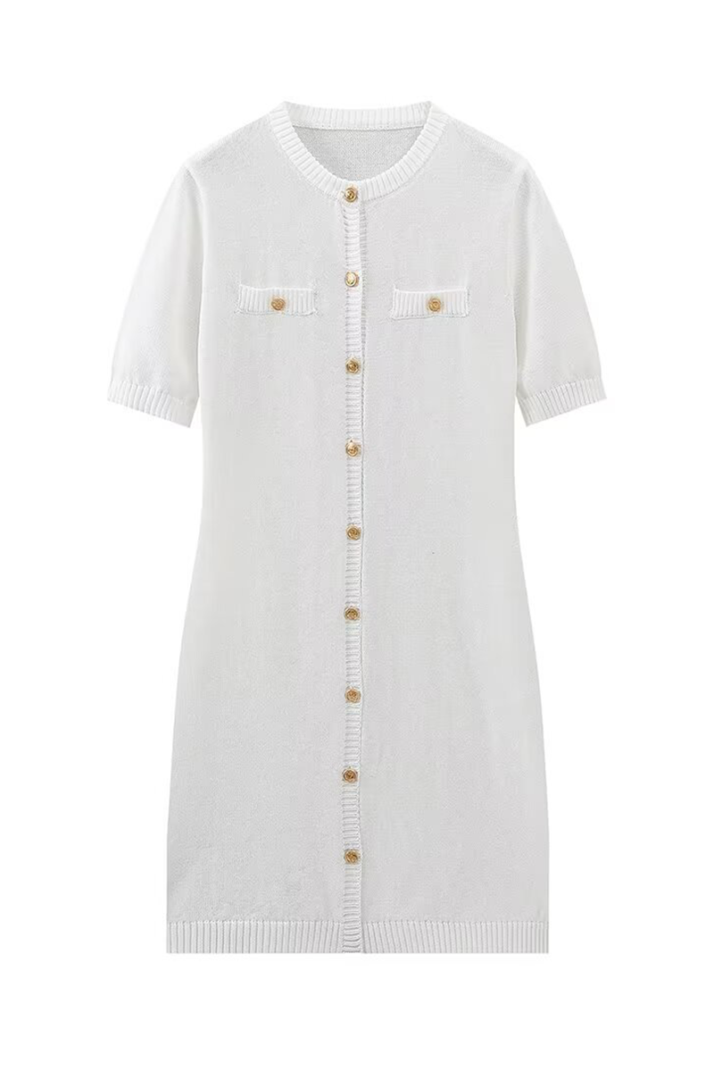 Beautifully Crafted Dress in a Classic Style