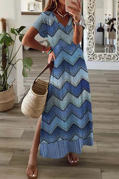 Classic Vintage & Enduringly Stylish Dress
