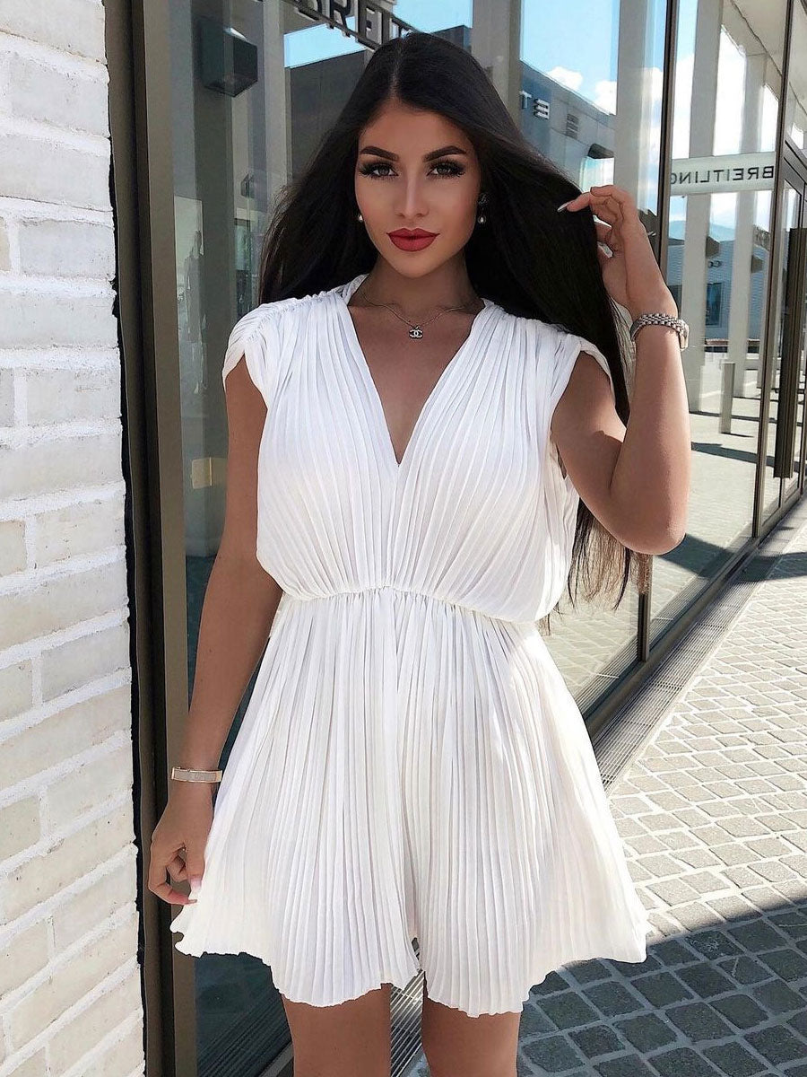 Gracefully Styled Dress for Any Occasion