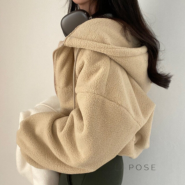Well Tailored Garment with a Graceful Silhouette