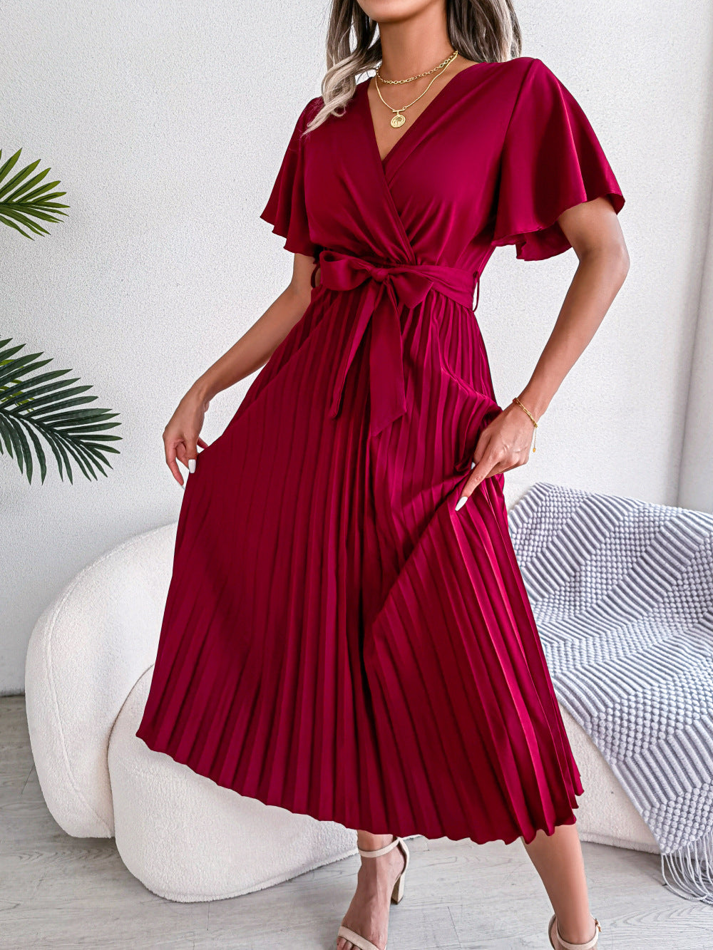 Classic Vintage & Enduringly Stylish Dress